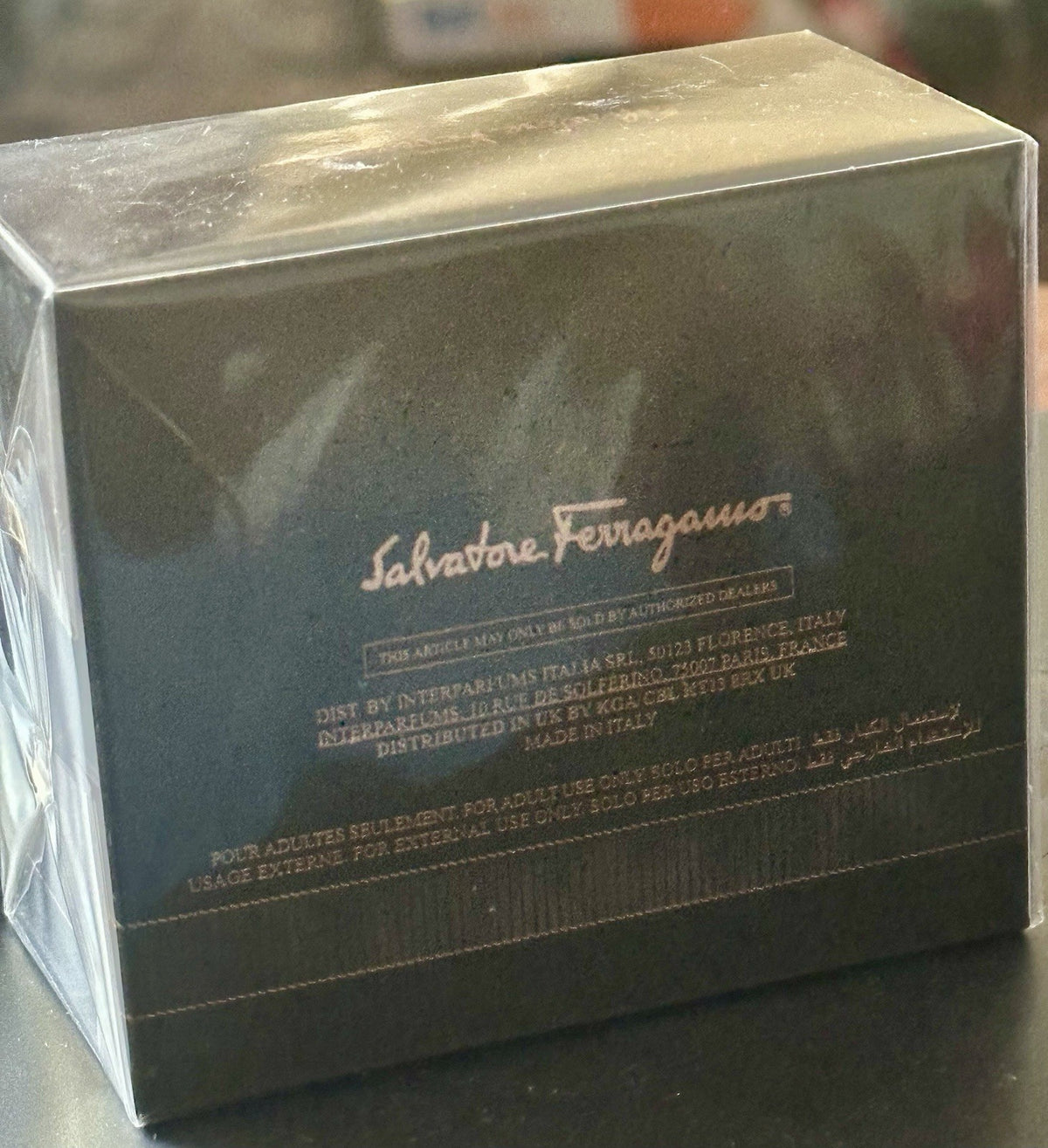 Salvatore Ferragamo Signorina Misteriosa box front
