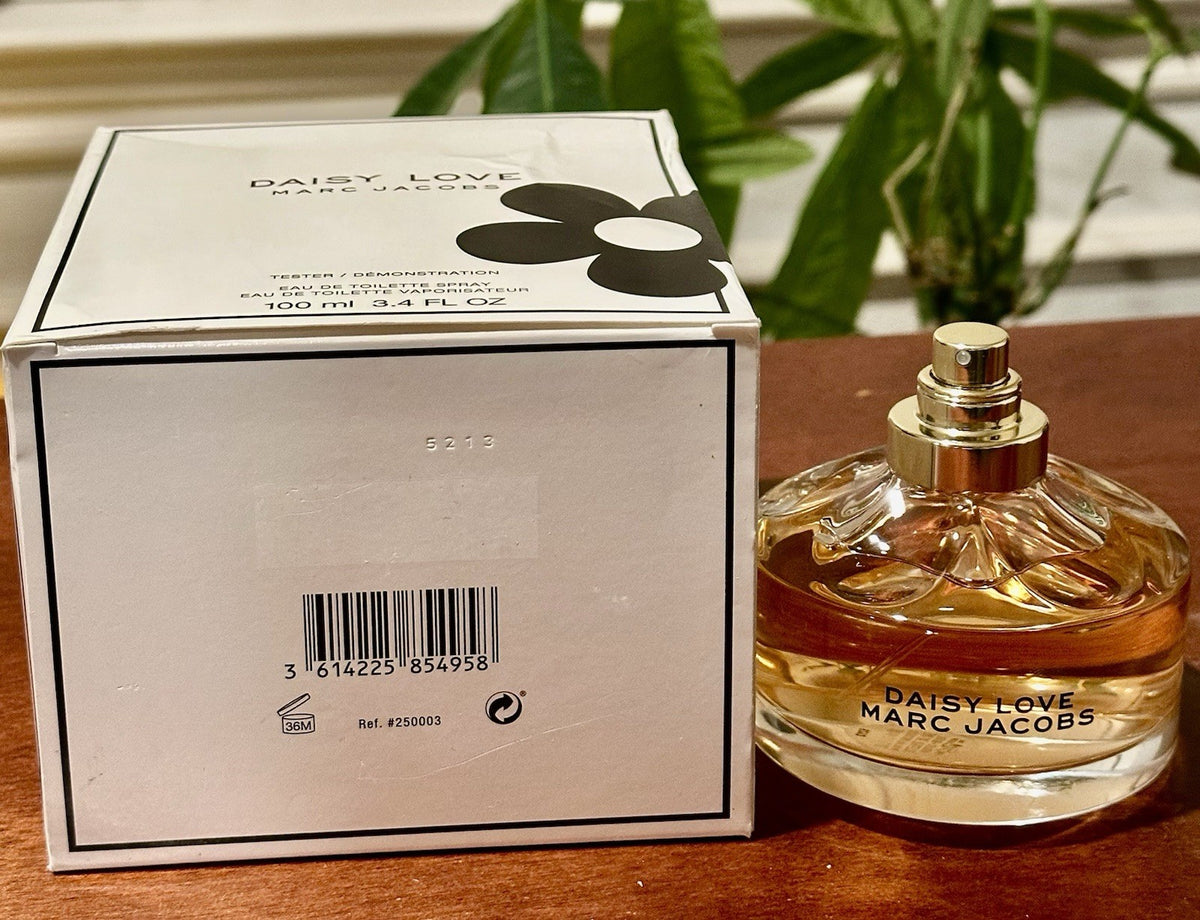 Marc Jacobs Daisy Love for Women