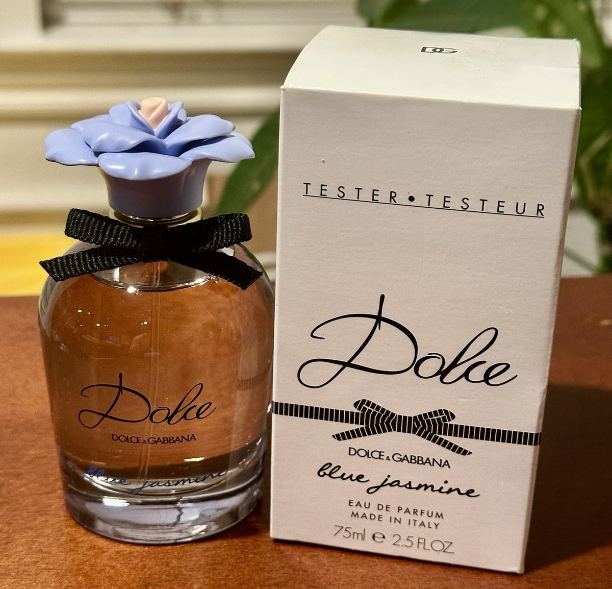 Dolce & Gabbana Blue Jasmine EDP bottle and box