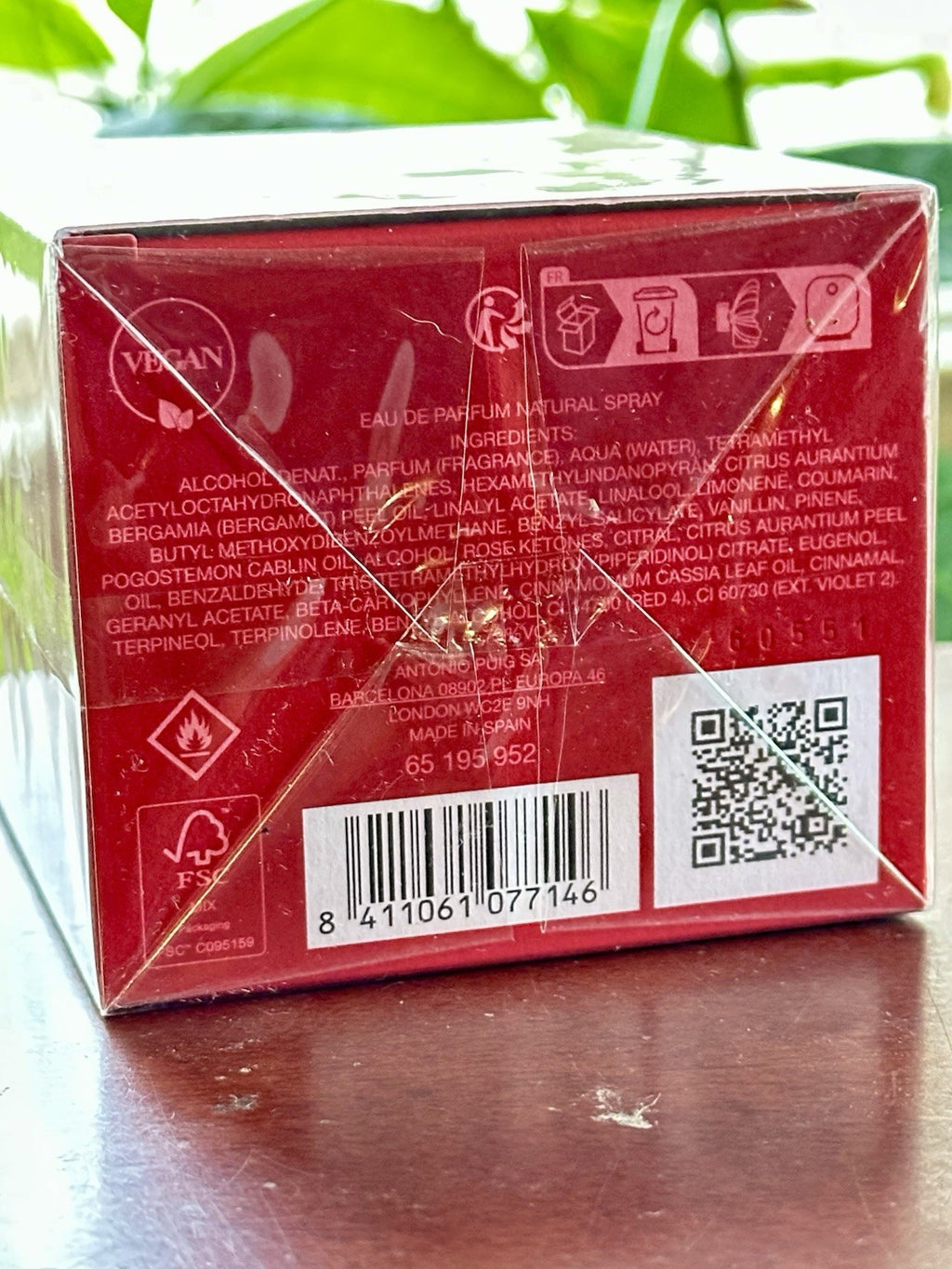 Carolina Herrera La Bomba red box front