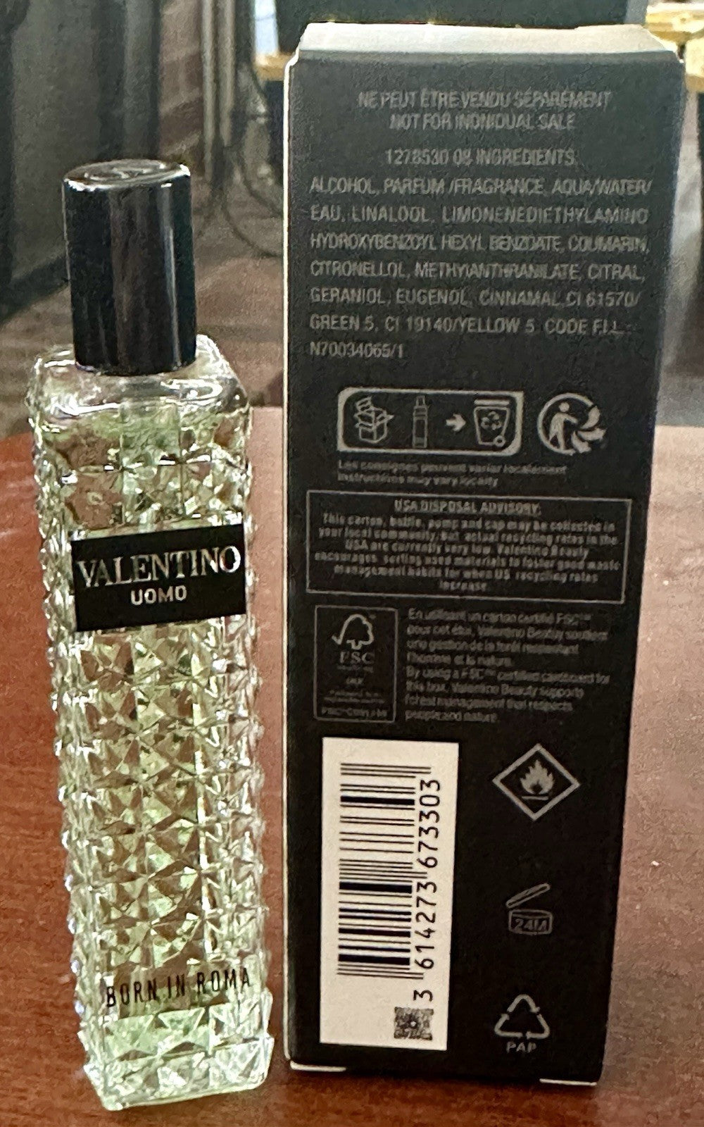 Valentino Uomo Born in Roma Green Stravaganza box back