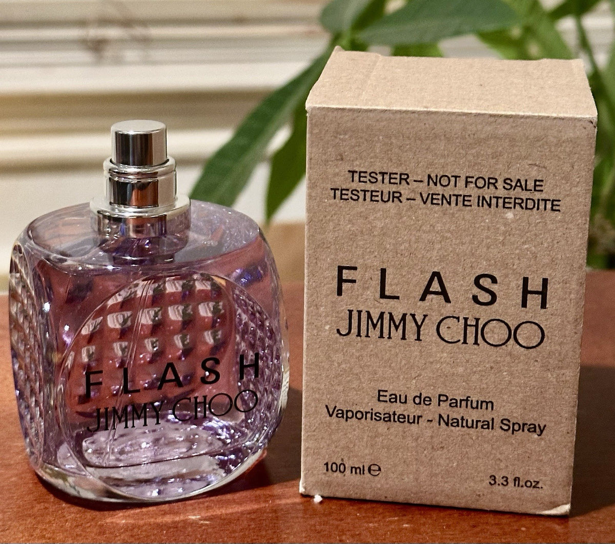 Jimmy Choo Flash EDP bottle and box