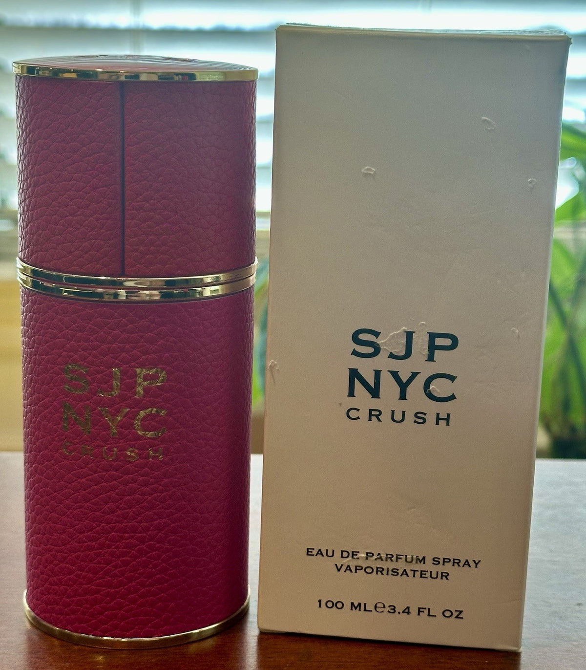 Sarah Jessica Parker NYC Crush EDP bottle beside box