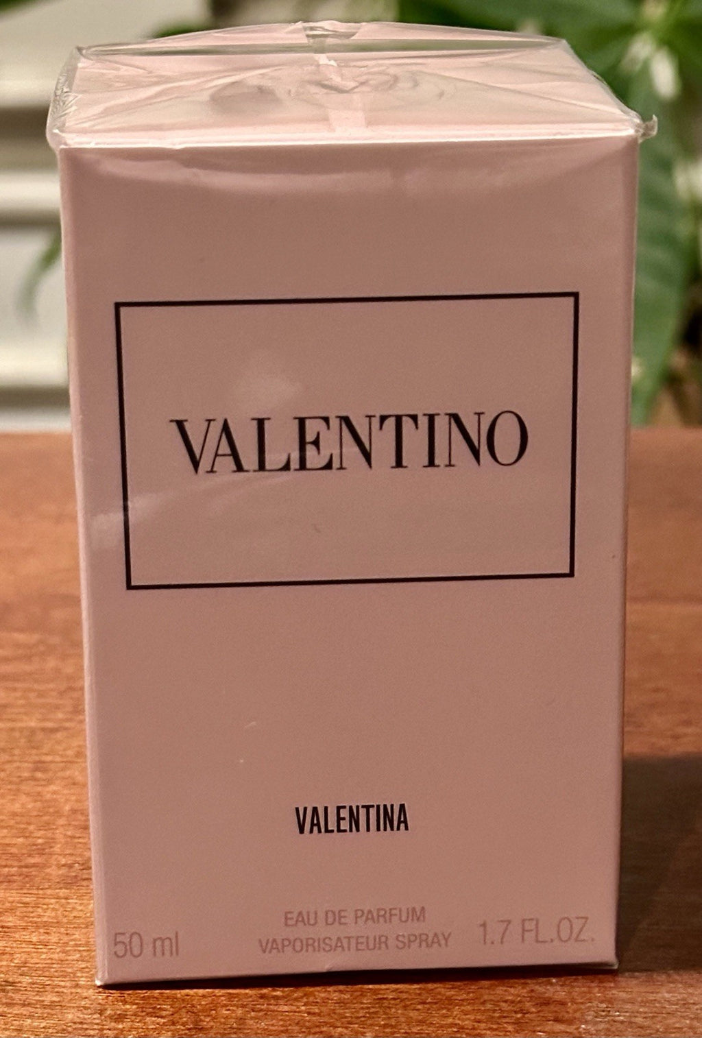 Valentino Valentina EDP box on wood surface